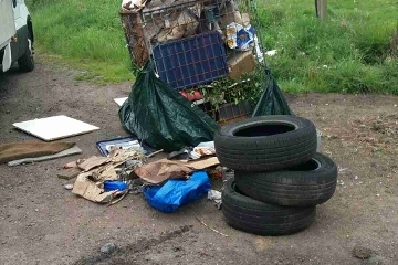 Here's the latest fly tipping mess that our teams have been out to remove. Icon