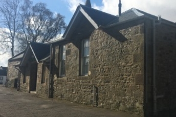 New café and cakeshop for Mid Calder Icon