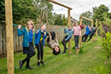 New trim trail opens at Bellsquarry Primary Icon