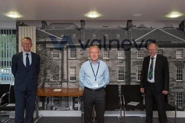 Council delegation visits company set to deliver vaccine doses Icon