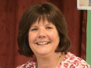 West Lothian Headteacher receives Royal award for good work. Icon